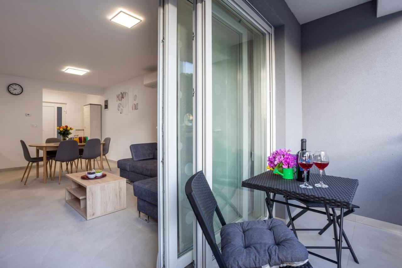 City Apartments Silver Πούλα Εξωτερικό φωτογραφία