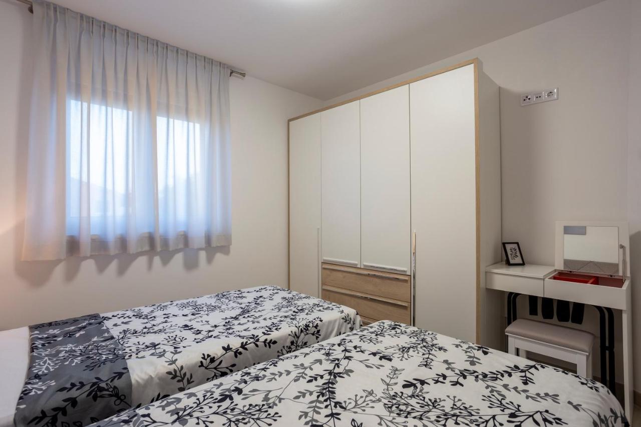 City Apartments Silver Πούλα Εξωτερικό φωτογραφία