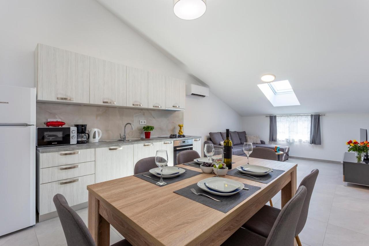 City Apartments Silver Πούλα Εξωτερικό φωτογραφία