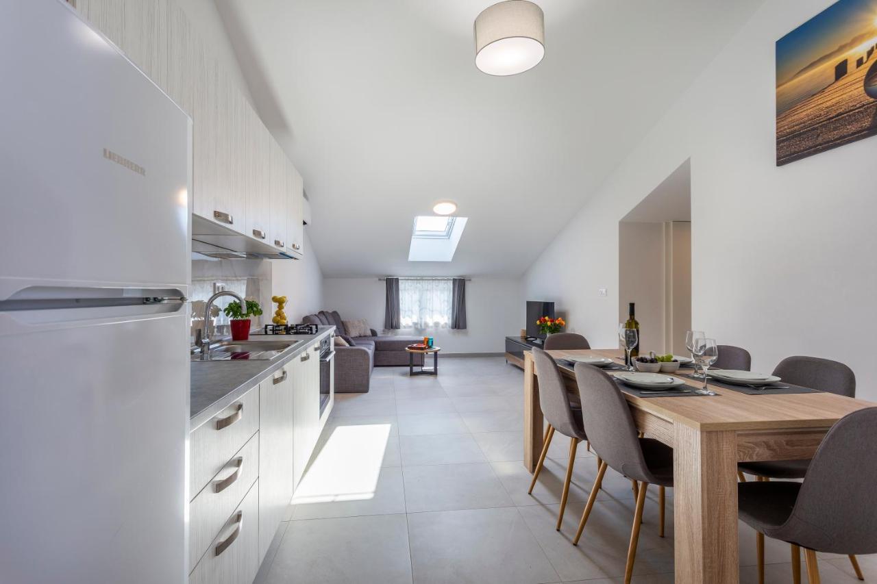 City Apartments Silver Πούλα Εξωτερικό φωτογραφία
