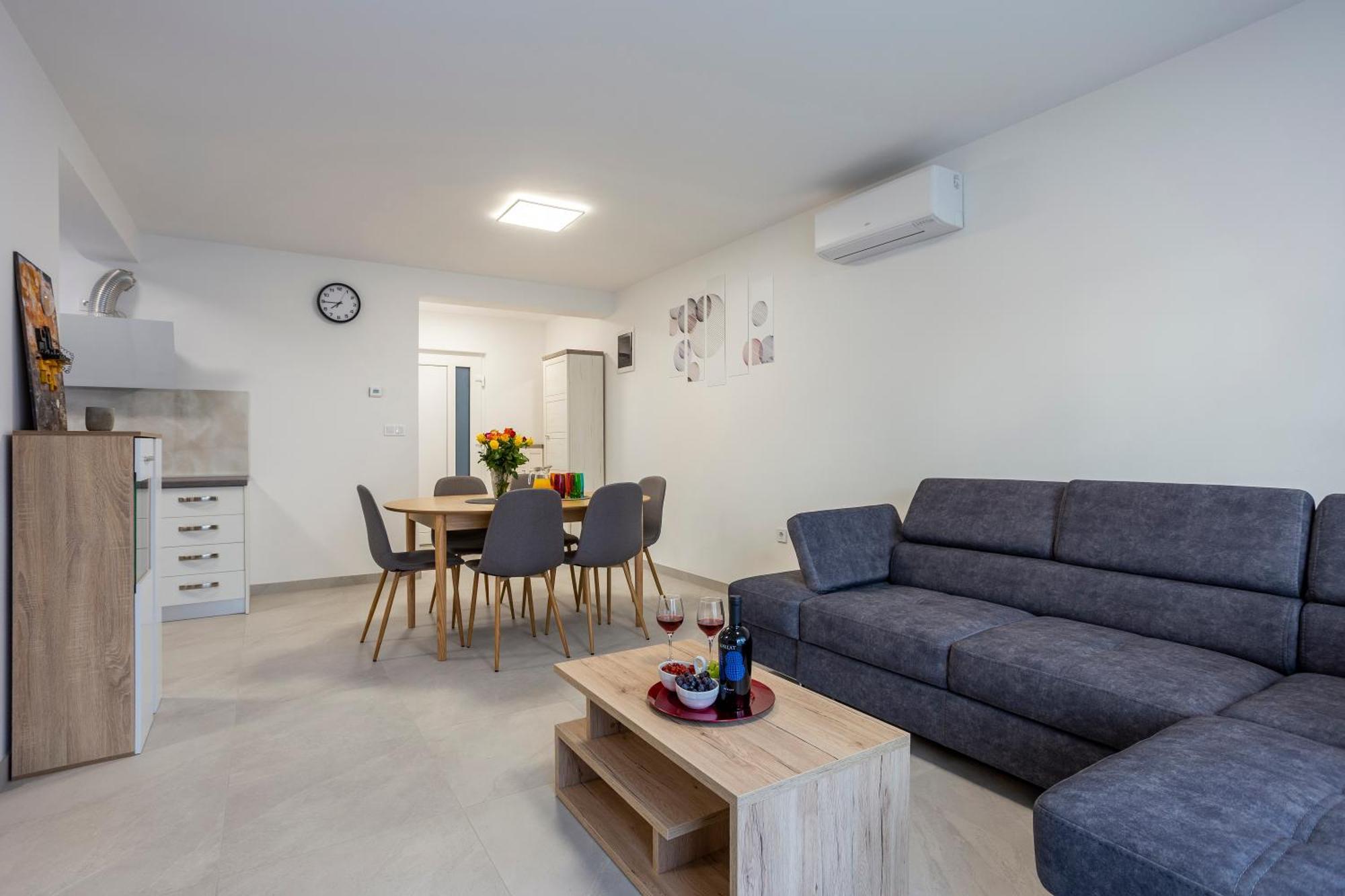 City Apartments Silver Πούλα Εξωτερικό φωτογραφία